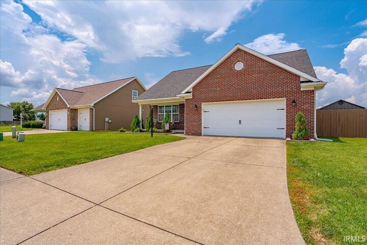 Property Photo:  1869 Sandal Way  IN 47630 