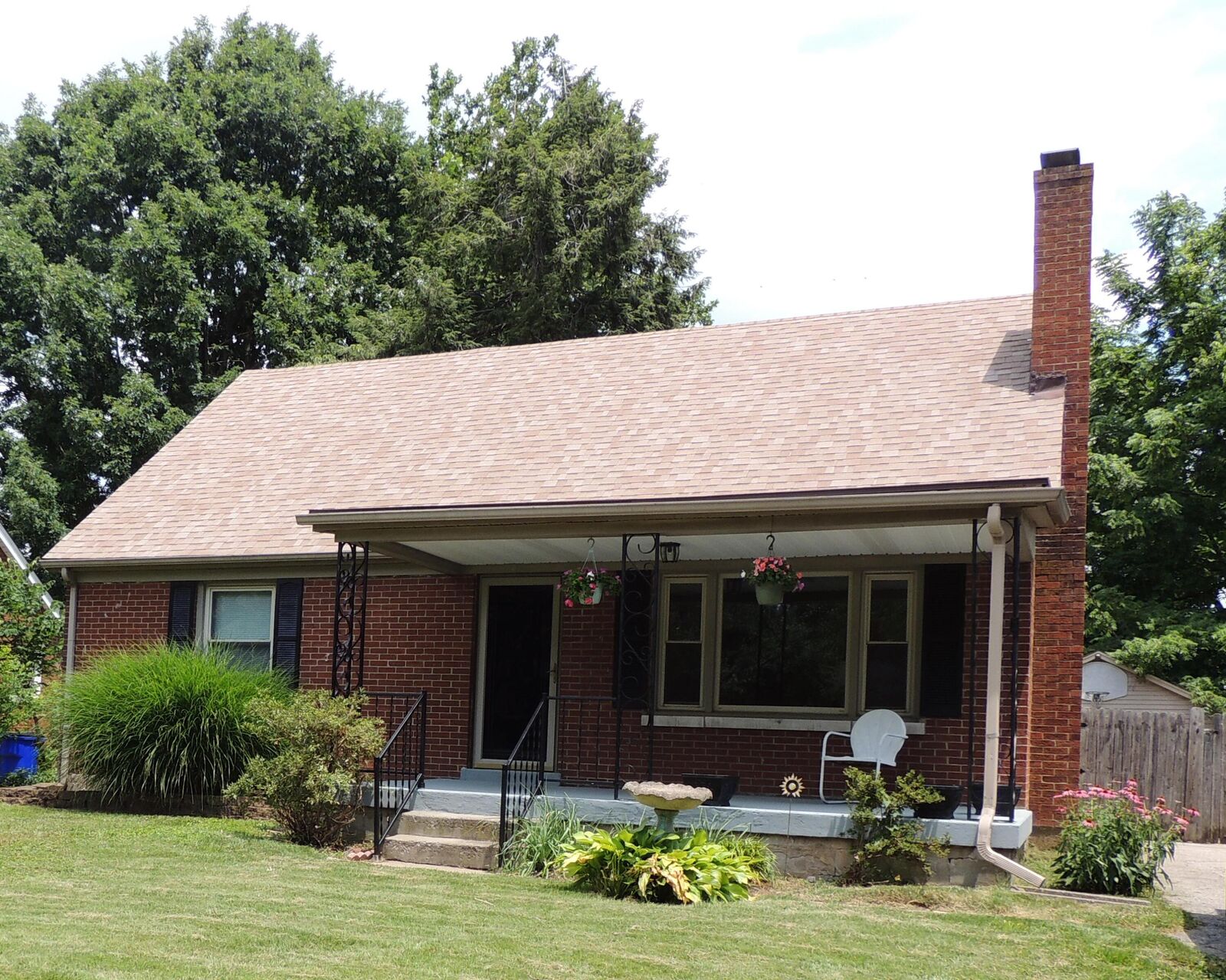 Property Photo:  551 Saint Anthony Drive  KY 40505 