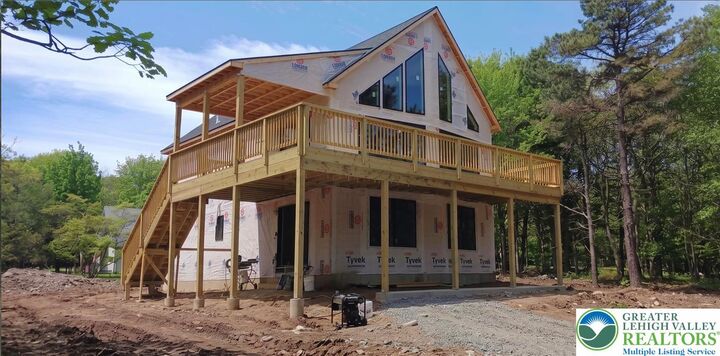 Property Photo:  545 S Old Stage Road  PA 18210 