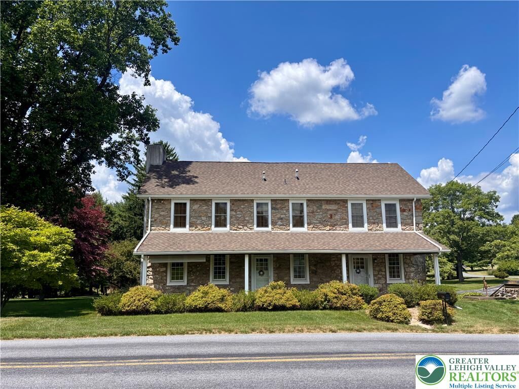Property Photo:  3590 Drifting Drive  PA 18055 