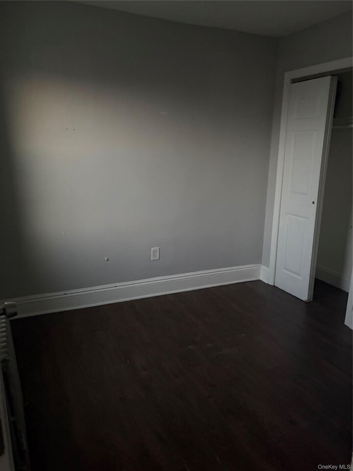 Property Photo:  4312 23rd Avenue 2  NY 11105 
