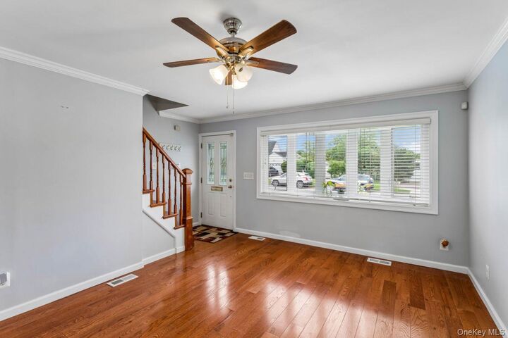 Property Photo:  3 Hillcrest Drive  NY 11590 