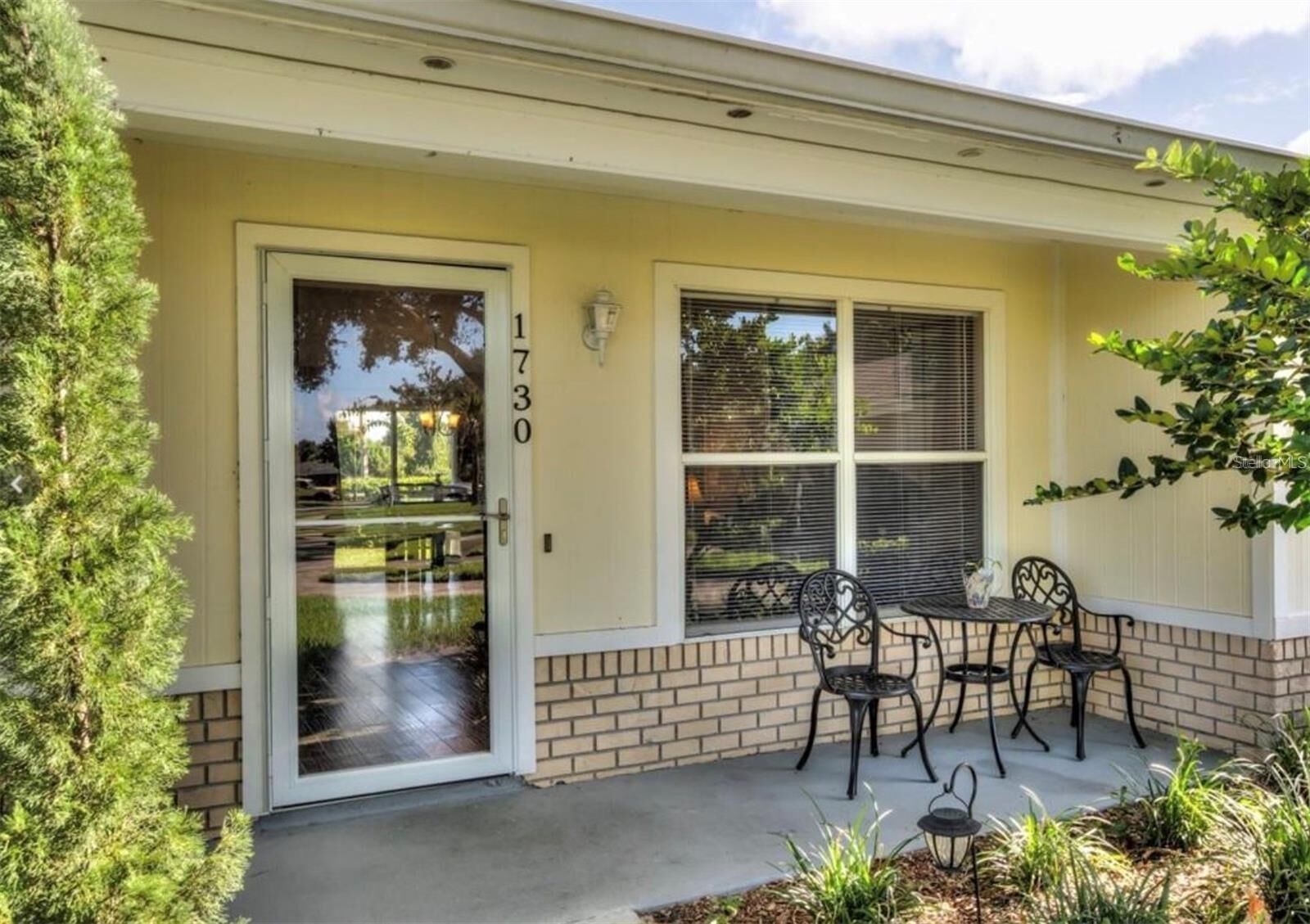 Property Photo:  1730 Tropical Court  FL 32778 