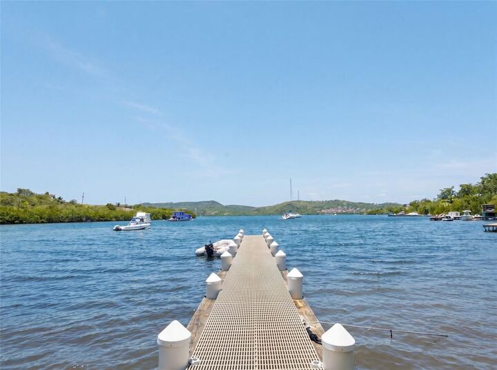 Property Photo:  1 Seabourne  PR 00775 