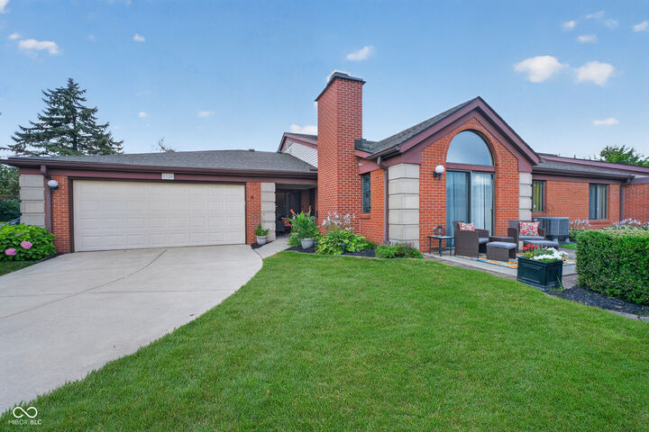 Property Photo:  9320 Oak Run East Drive  IN 46260 