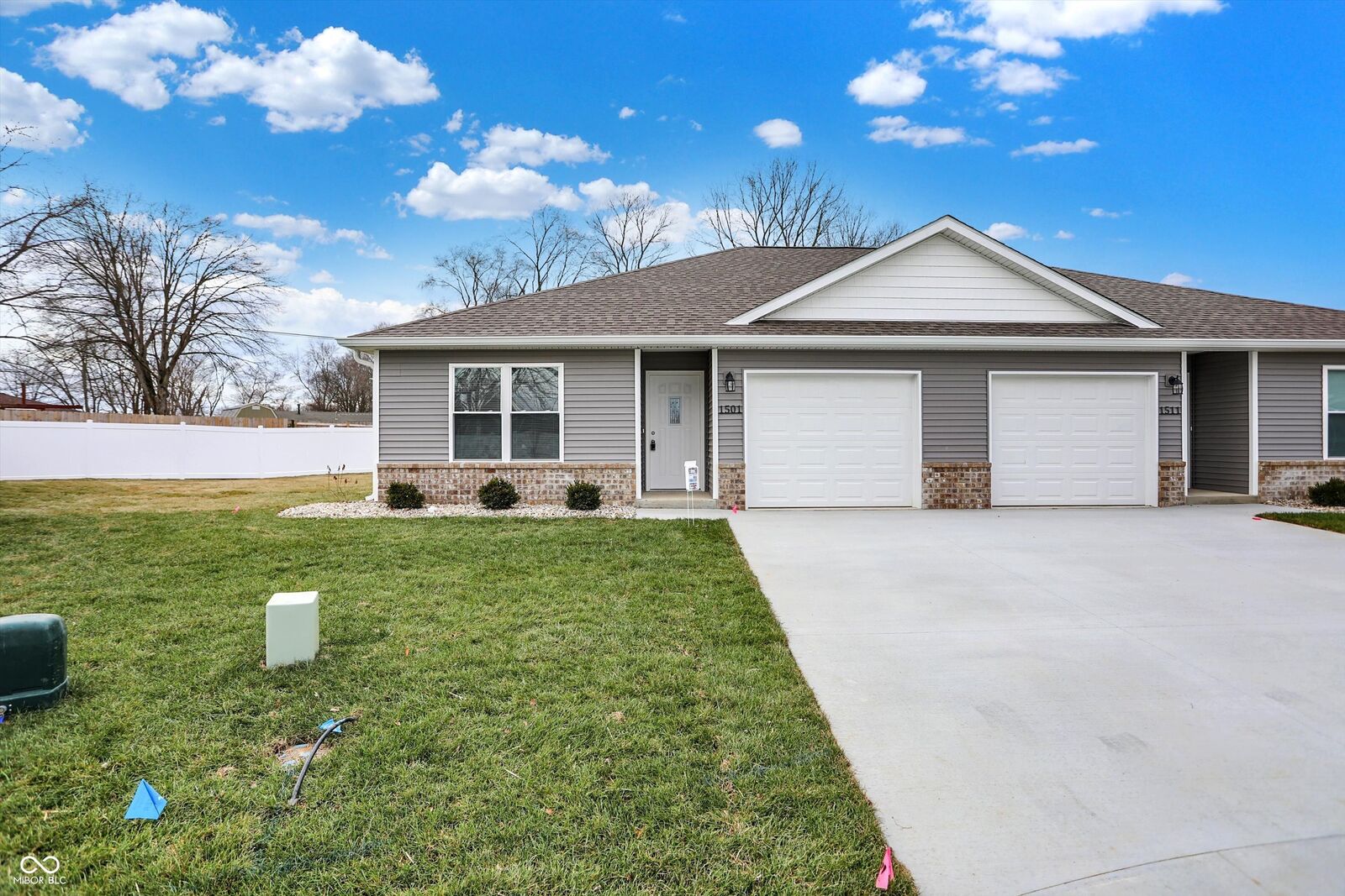 Property Photo: 1572 W Paula Drive IN 47201