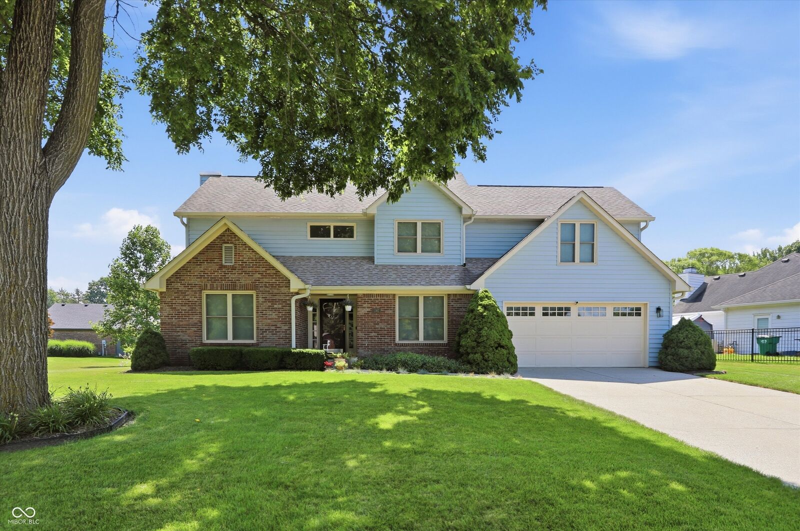 Property Photo: 1167 Runningbrook Drive IN 46123