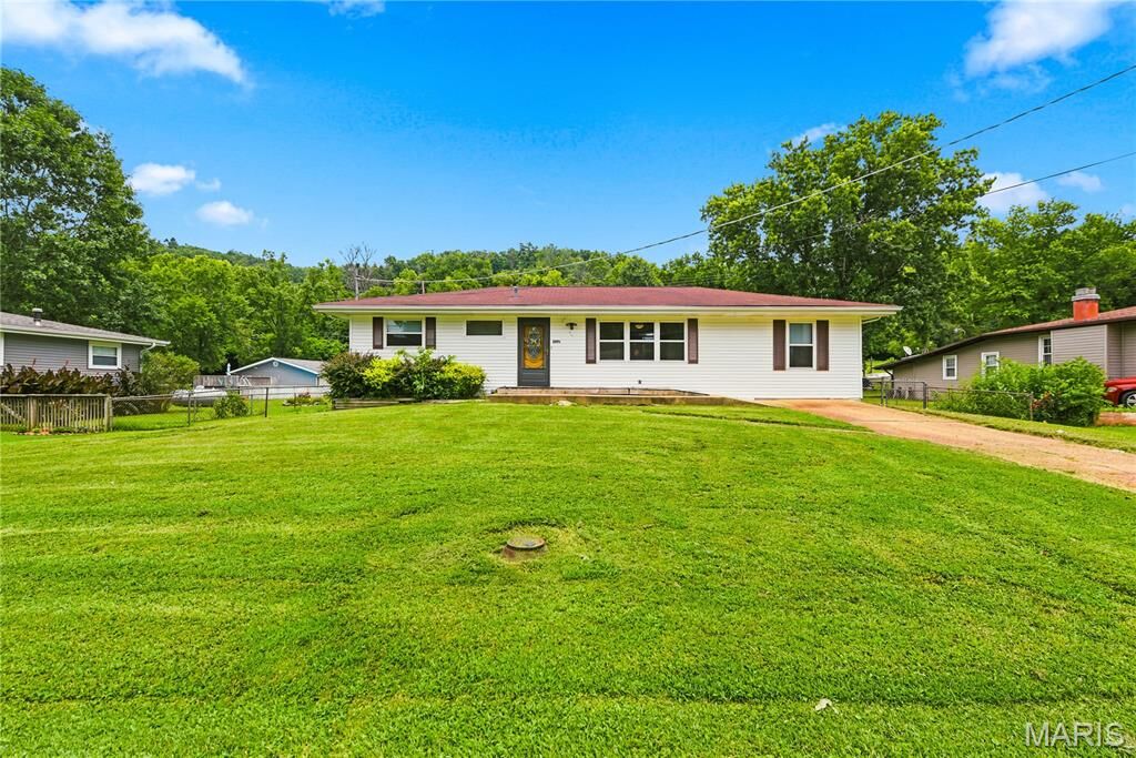 Property Photo:  5971 Parkedge Drive  MO 63051 