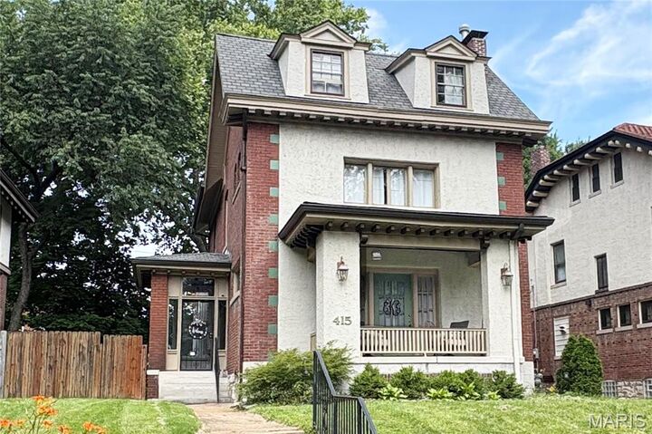 Property Photo:  415 Westgate Avenue  MO 63130 