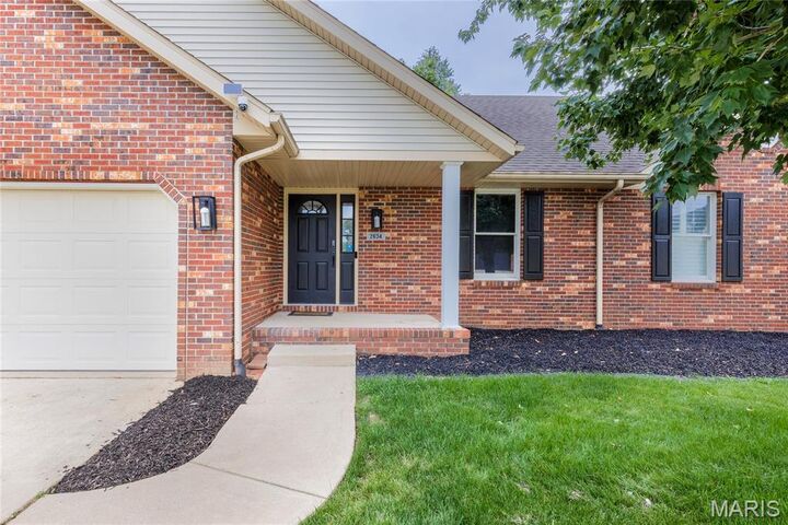 Property Photo:  2634 Dennis Drive Drive  IL 62002 