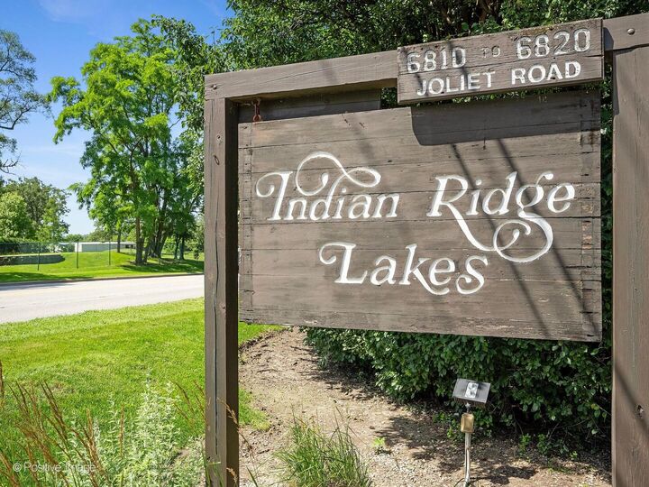 Property Photo: 6820 Joliet Road 5 IL 60525