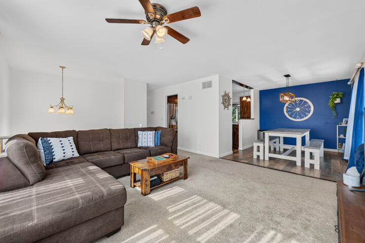 Property Photo:  237 Windsor Drive  IL 60440 