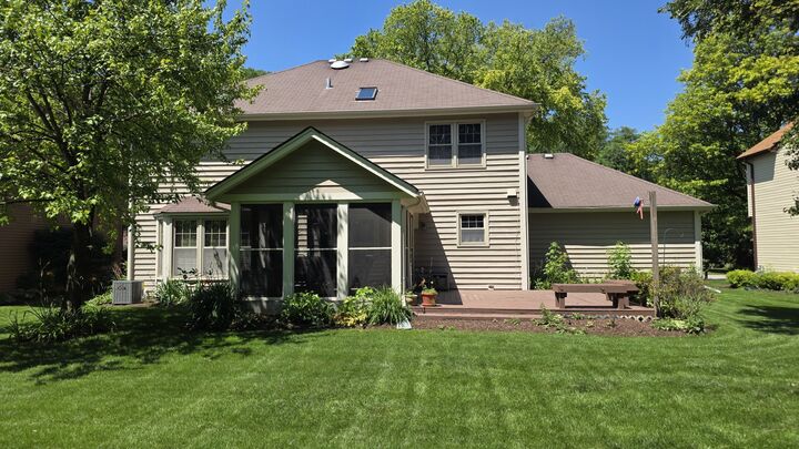 Property Photo: 2412 Barkdoll Road IL 60565