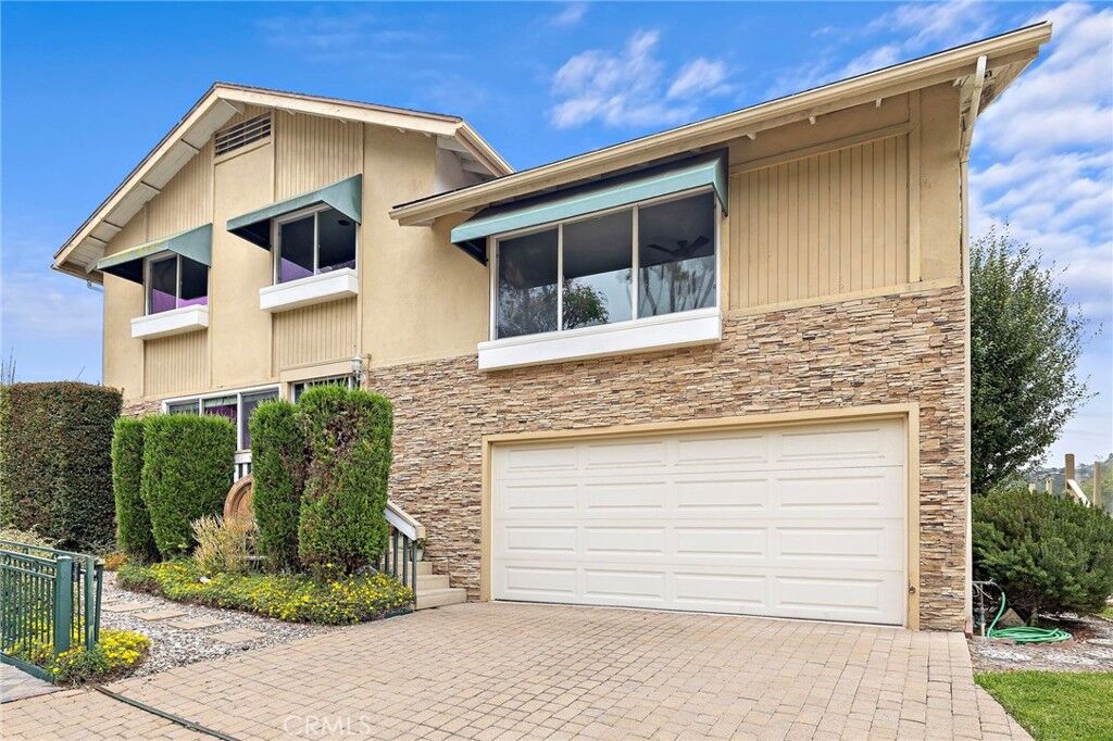Property Photo:  1337 Terrace Way  CA 92651 