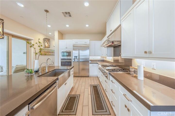 Property Photo: 174 Scale CA 92618