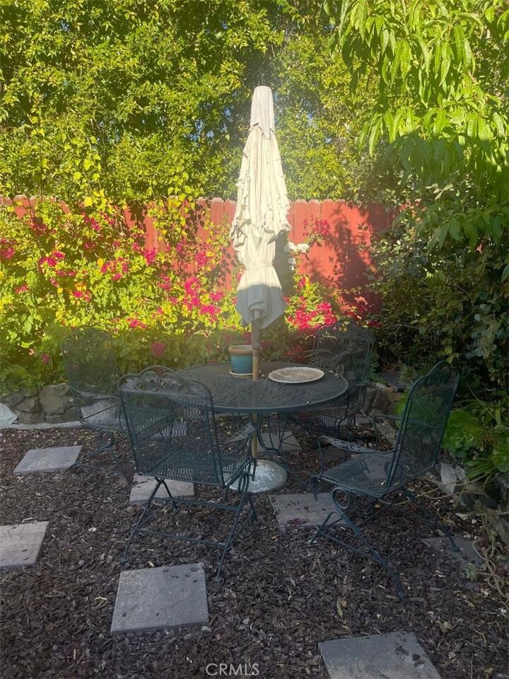 Property Photo:  5644 Le Sage  CA 91367 