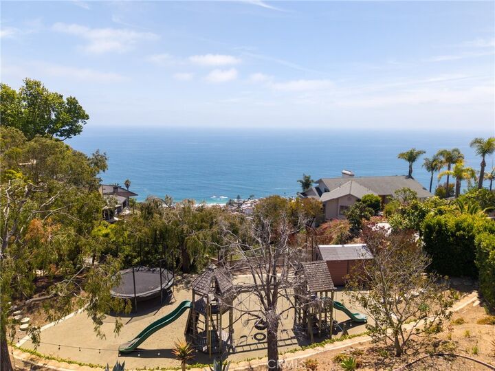 Property Photo: 719 Davis Way CA 92651