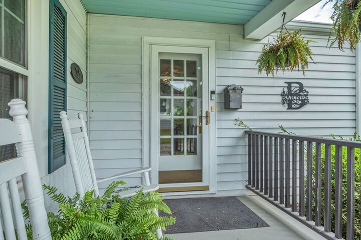 Property Photo: 262 N Willomont Ave TN 37066
