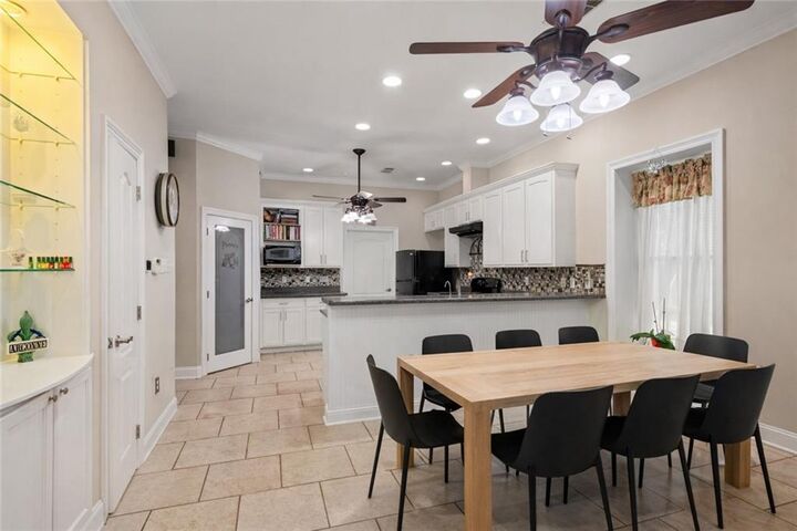 Property Photo: 5805 Argonne Boulevard LA 70124