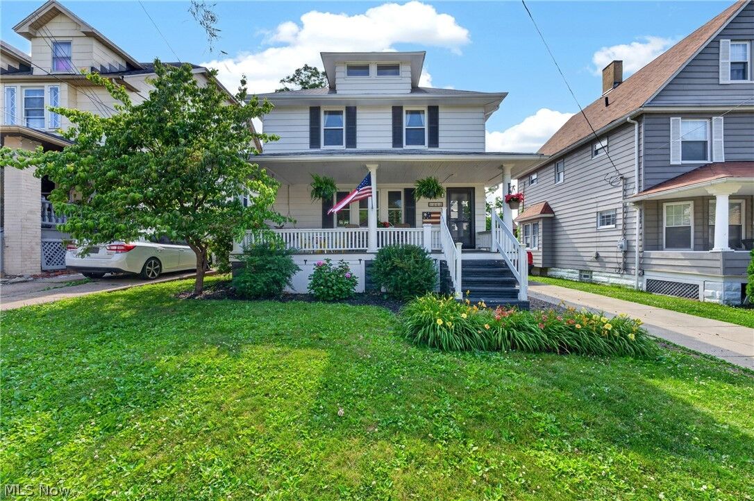 Property Photo:  1462 Wyandotte Avenue  OH 44107 