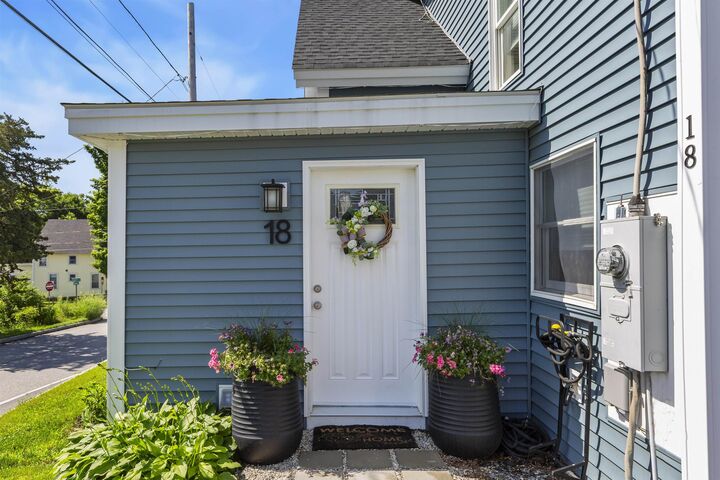 Property Photo:  18 Granite Street  NH 03766 