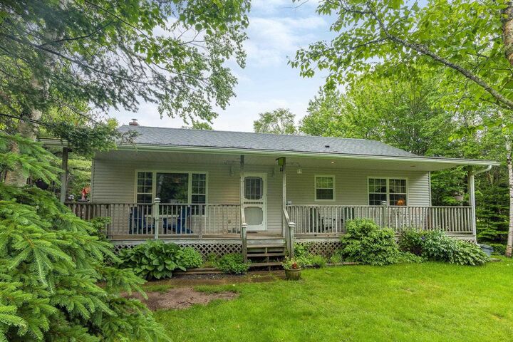 Property Photo:  20 Willowdale Drive  NS B0J 2L0 