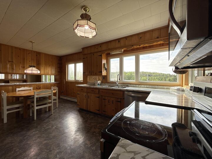 Property Photo: 22807 Highway 7 NS B0J 3B0