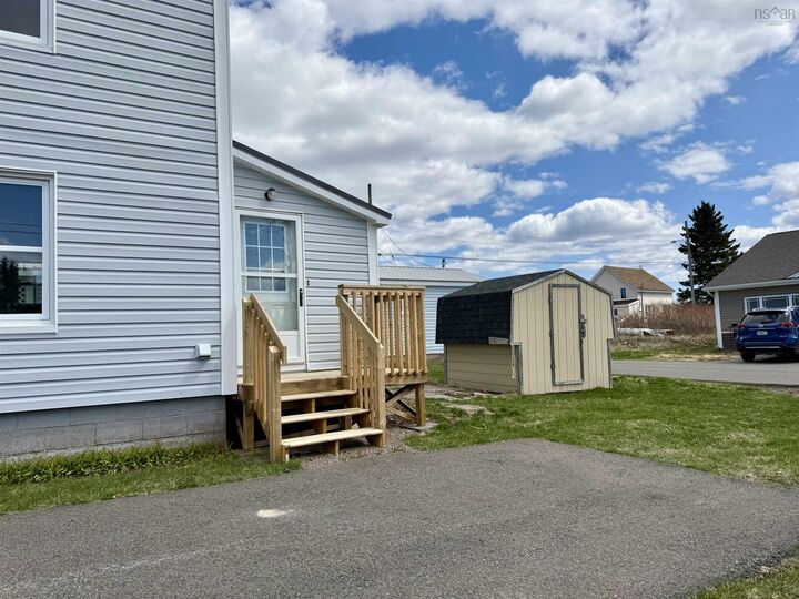 Property Photo:  149 East Pleasant Street  NS B4H 1N4 