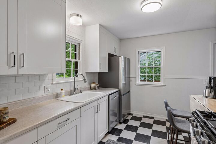 Property Photo: 3048 Salem Avenue MN 55416