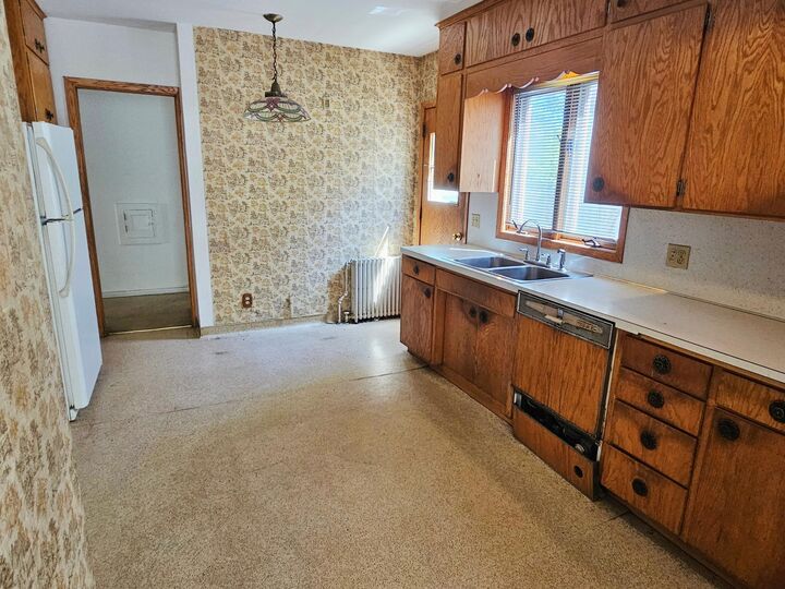 Property Photo:  1361 Scheffer Avenue  MN 55116 