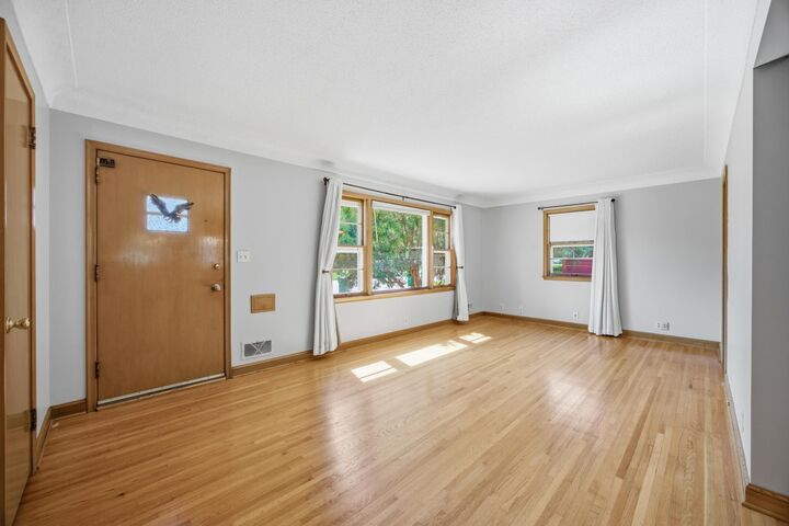 Property Photo:  6400 14th Avenue S  MN 55423 