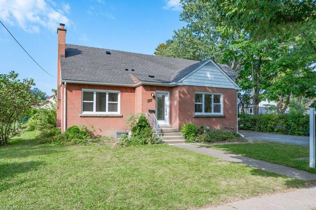 Property Photo:  197 Edgar Street 3  ON L3C 1T3 