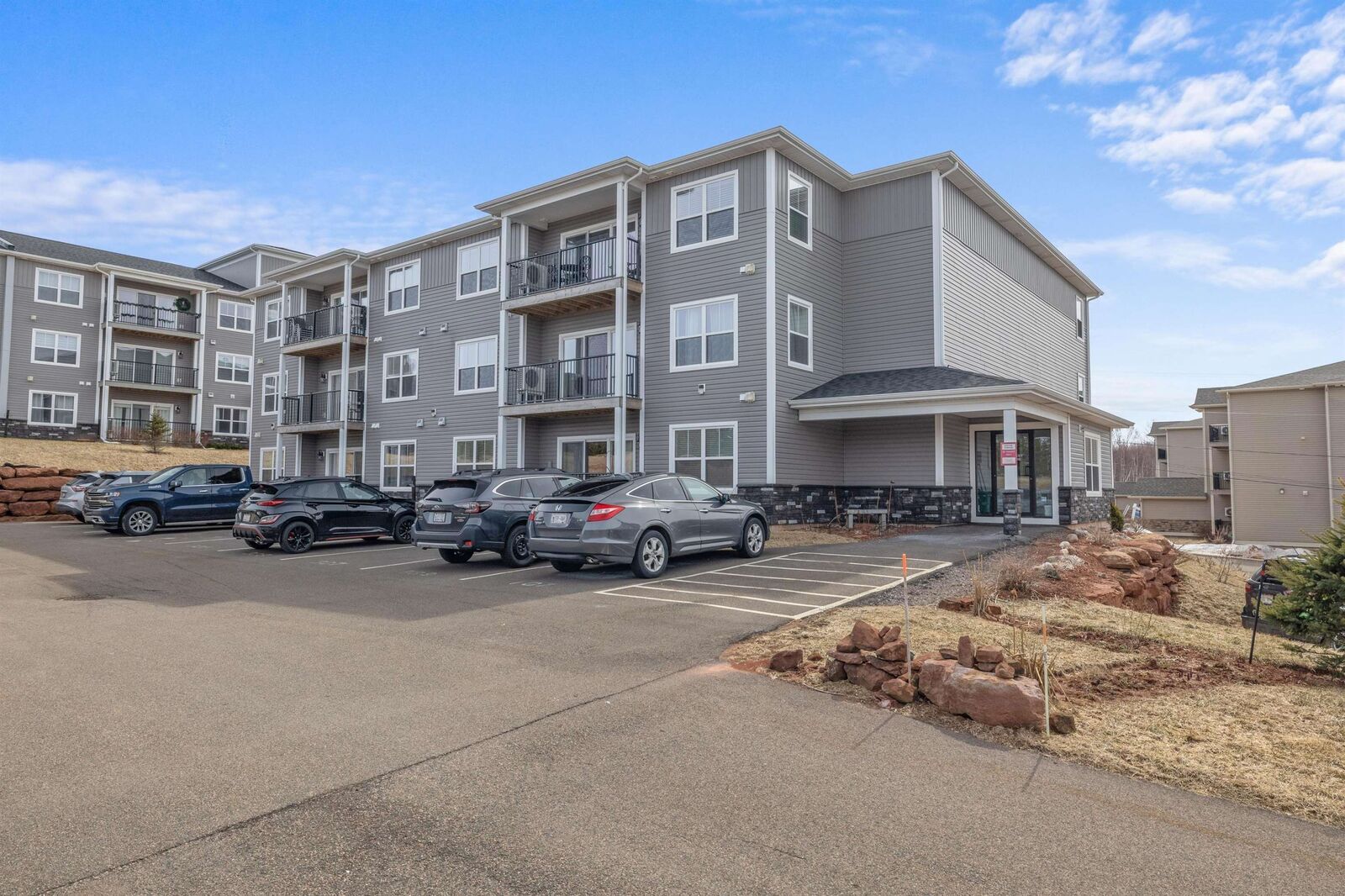 Property Photo: 210 Shakespeare Drive Unit 309 PE C1B 4B7