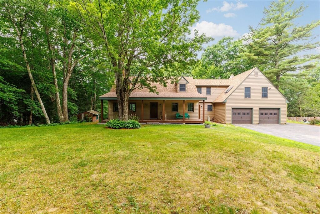 Property Photo: 481 Hubbardston Rd MA 01468