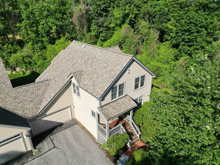 Property Photo:  25 Livermore Ln 25  MA 02493 