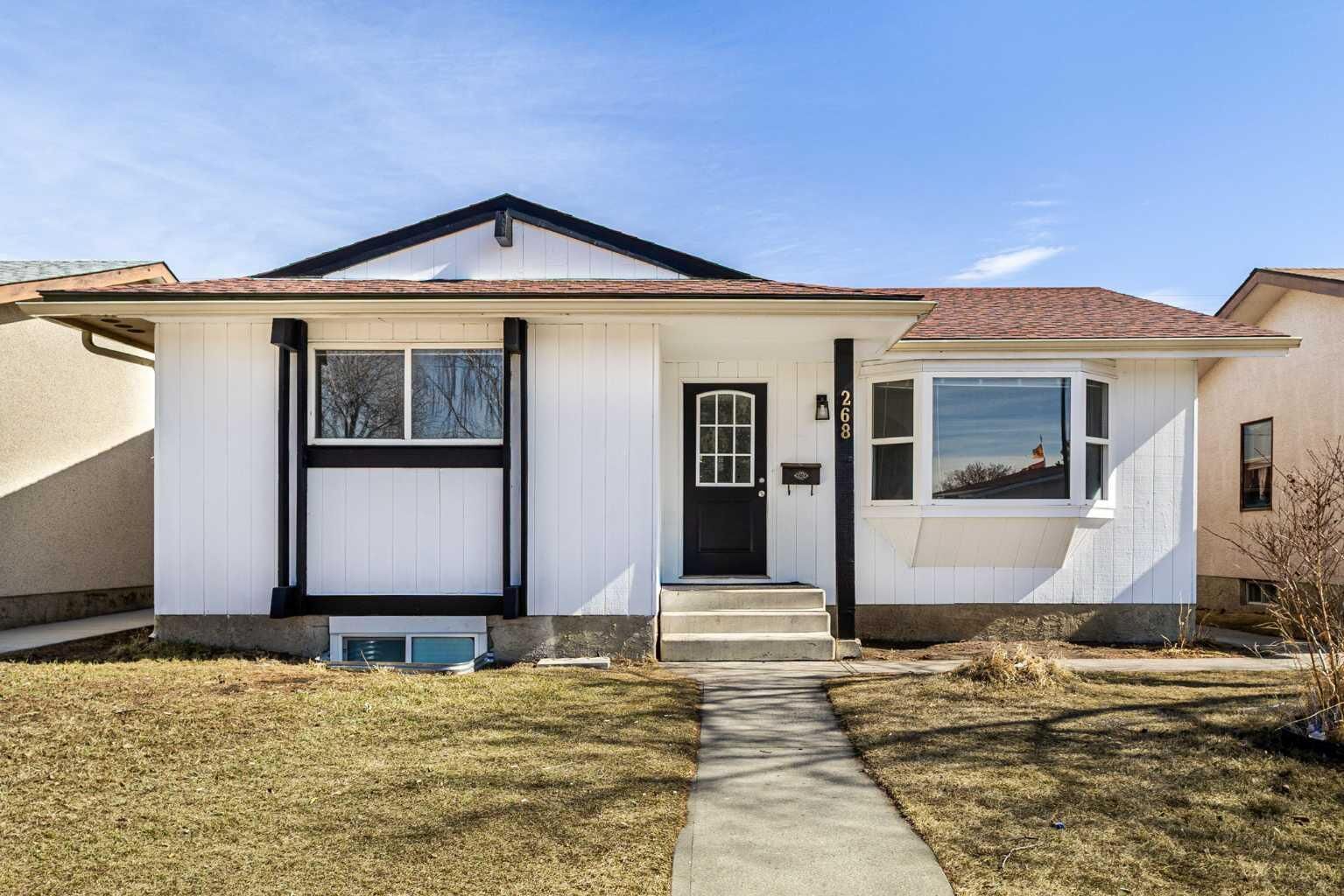 Property Photo:  268 Madeira Place NE  AB T2A 5T1 