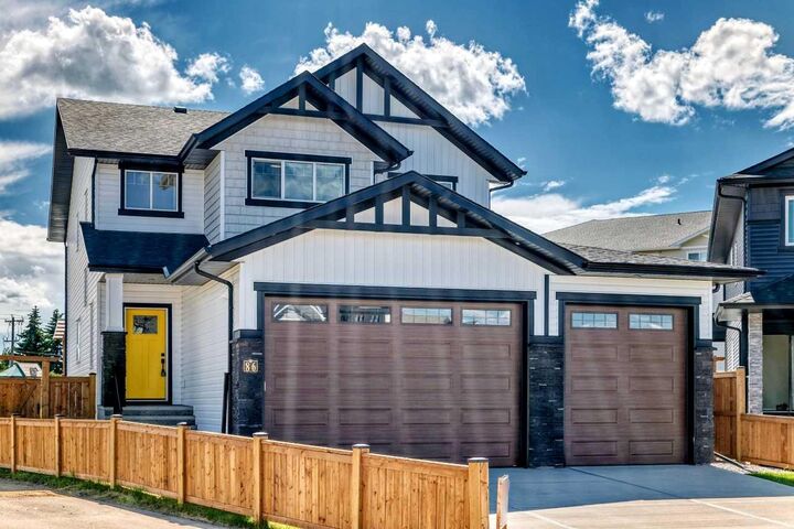 Property Photo:  86 Turnbull Close  AB T4P 3H6 