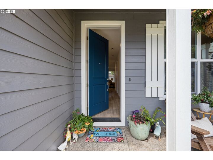 Property Photo:  18110 NE 48th Ct  WA 98686 