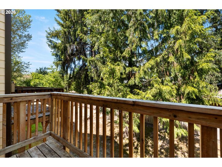 Property Photo:  621 SW Dillan Dr  OR 97006 