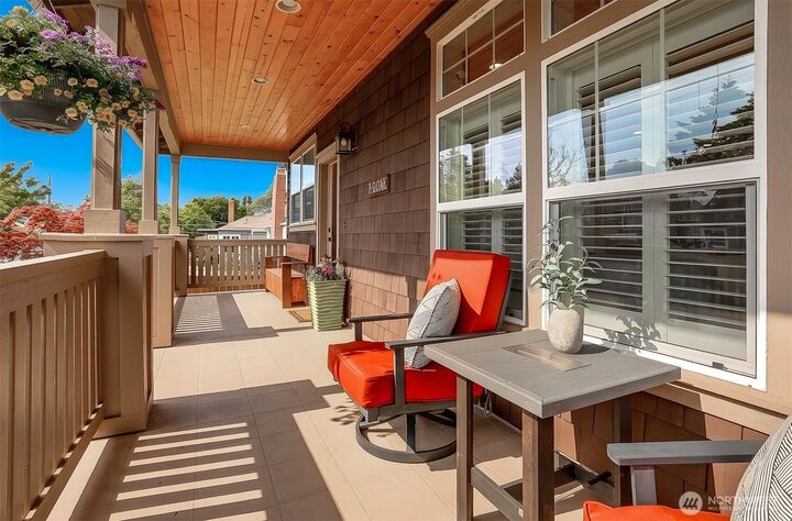 Property Photo:  8018  31st Avenue NW  WA 98117 