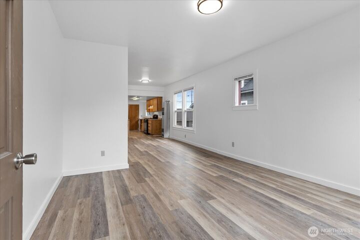 Property Photo:  2307  Rockefeller  WA 98201 