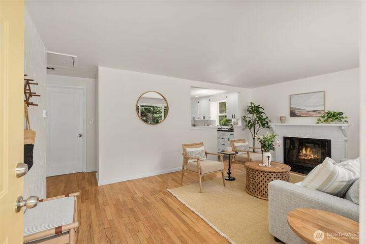 Property Photo: 14032 Stone Avenue N WA 98133