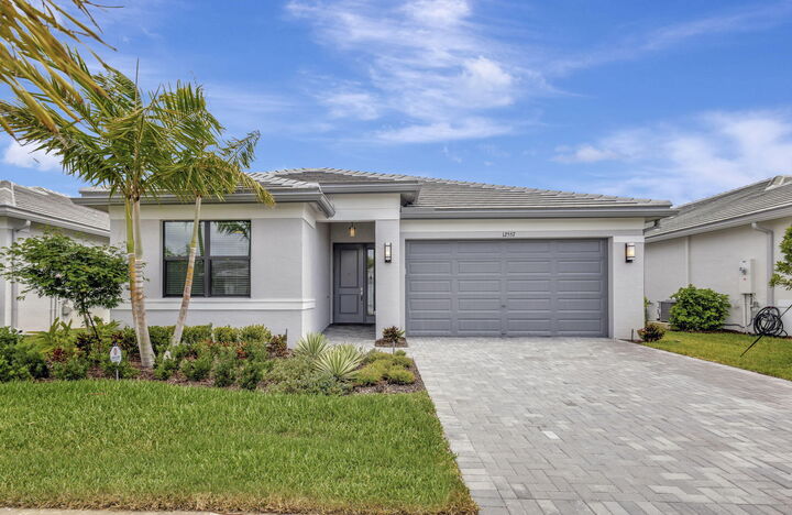 Property Photo: 12557 SW Rain River Drive FL 34987