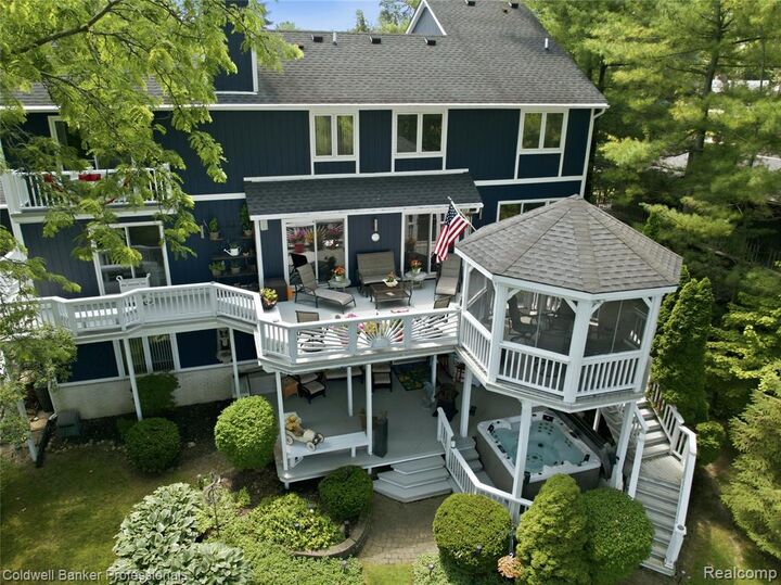 Property Photo:  3410 Benstein Road  MI 48382 