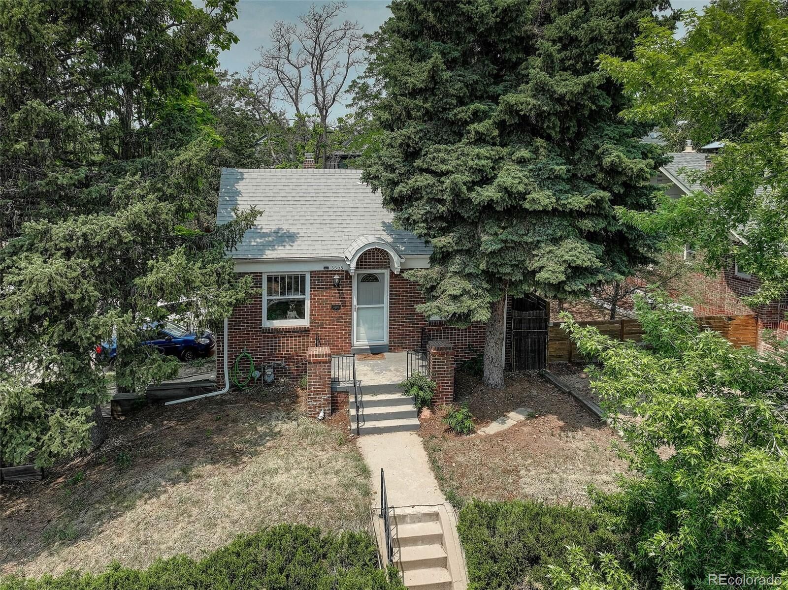 Property Photo:  3505 Meade Street  CO 80211 