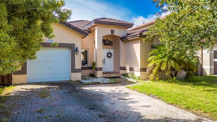 Property Photo: 13444 SW 281st Ter FL 33033