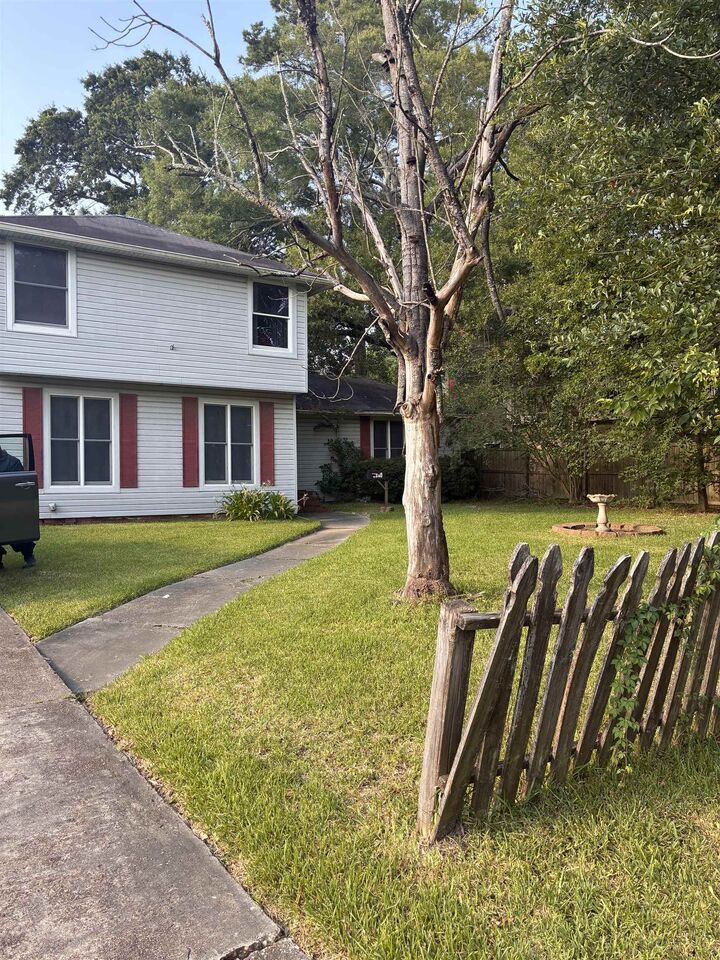 Property Photo:  2680 Long  TX 77702 