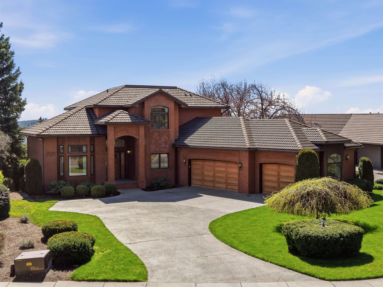 Property Photo: 5432 S Quail Ridge Cir WA 99223