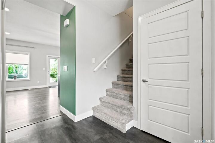 Property Photo:  115 Veltkamp Crescent 21  SK S7T 0T7 