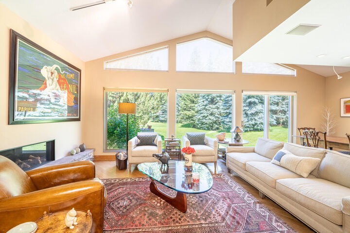 Property Photo: 108 Sunrise Dr ID 83353
